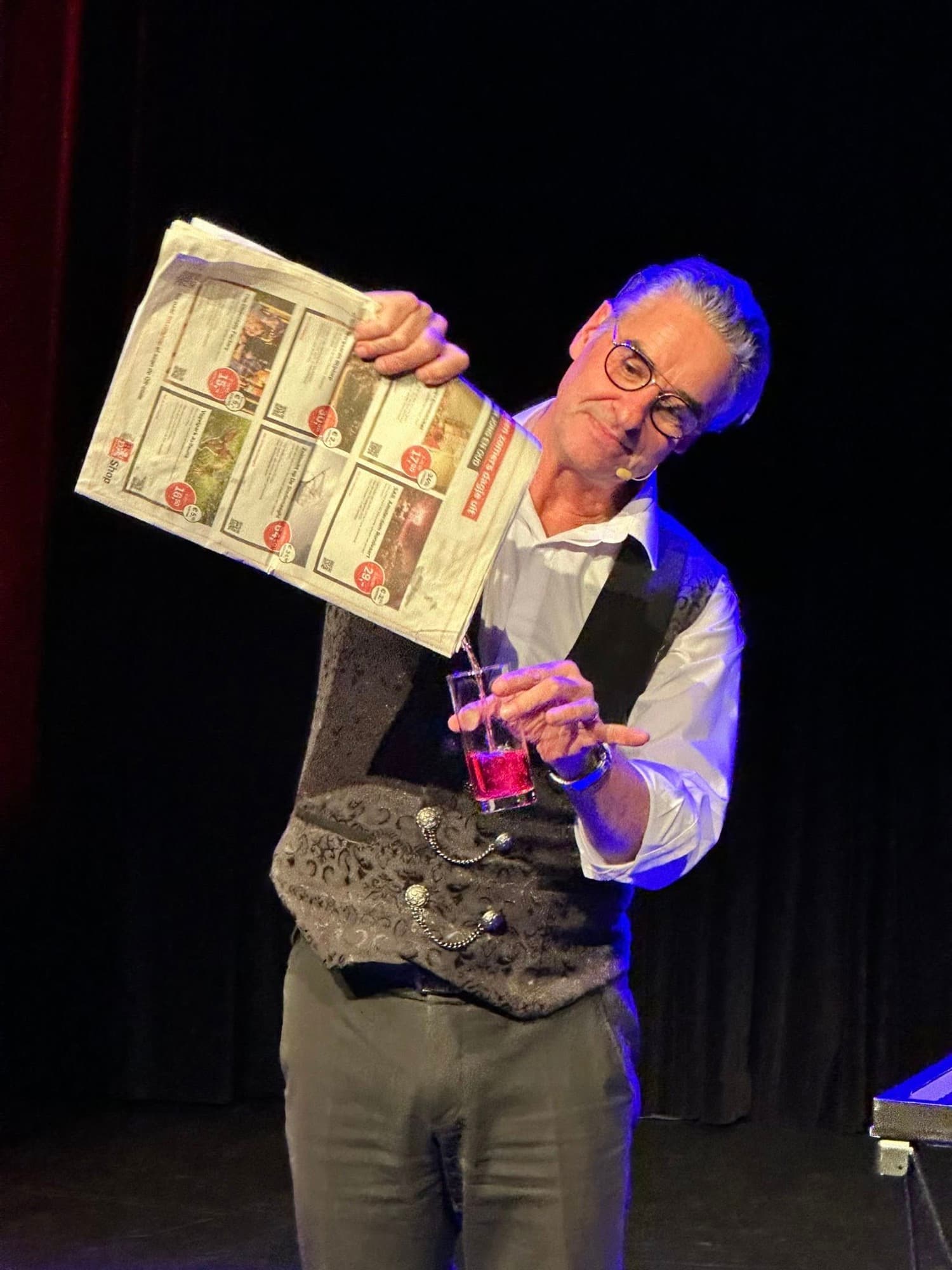 Louis Baerts tijdens een avondprogramma